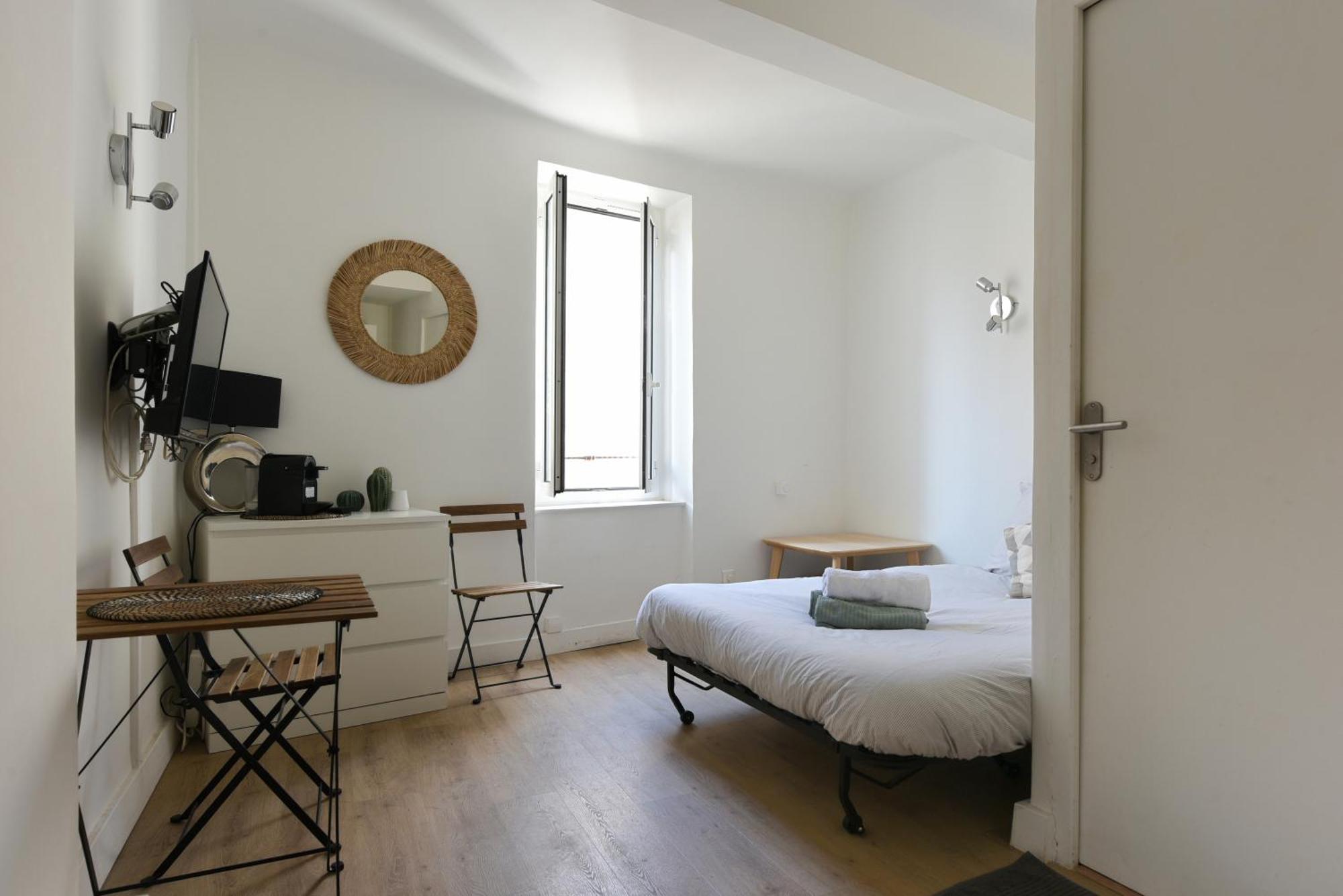 Studio Garrigue La Fare-les-Oliviers エクステリア 写真