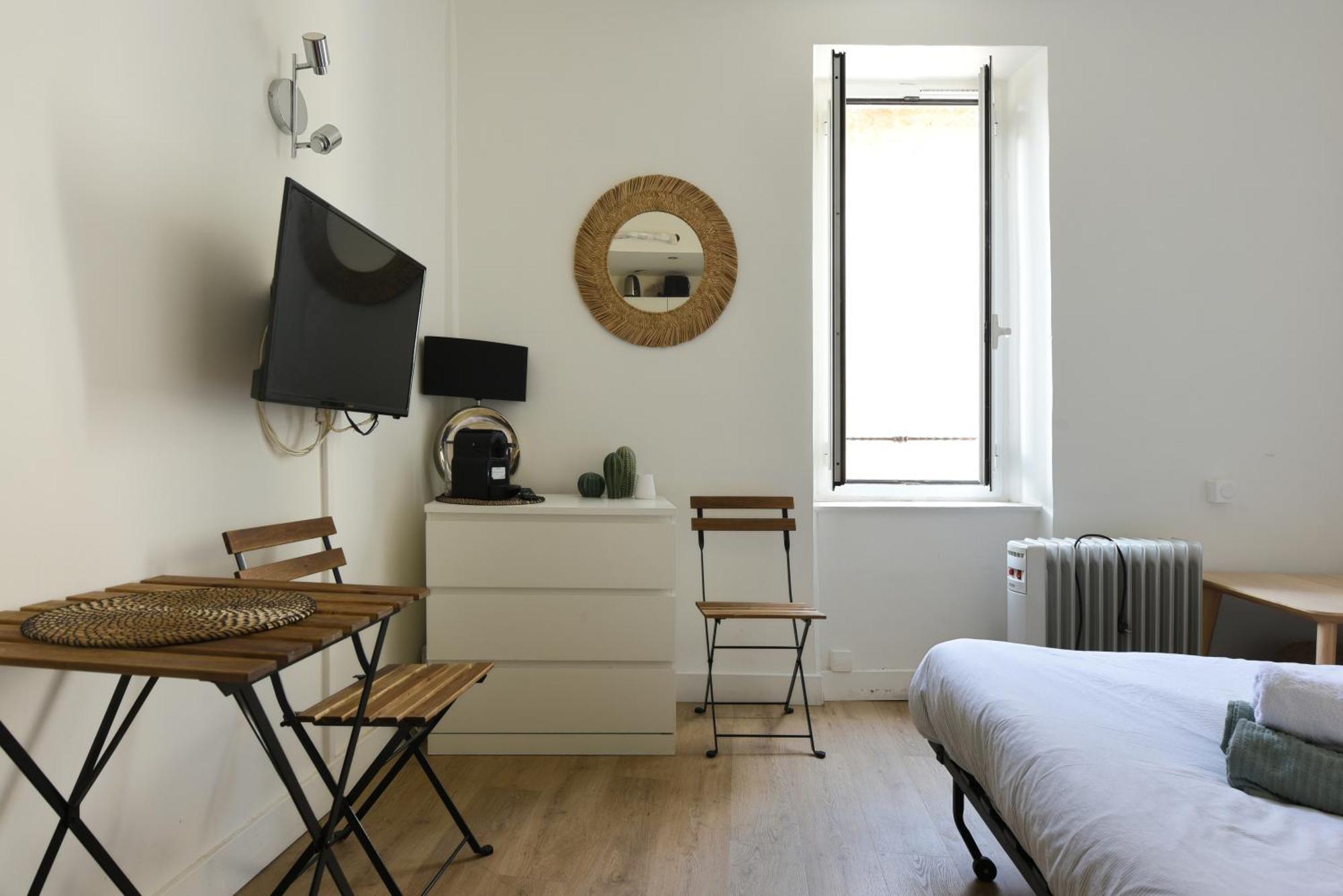 Studio Garrigue La Fare-les-Oliviers エクステリア 写真